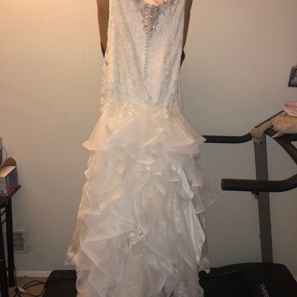 Kitty Chen wedding dress - Picture 3 of 7